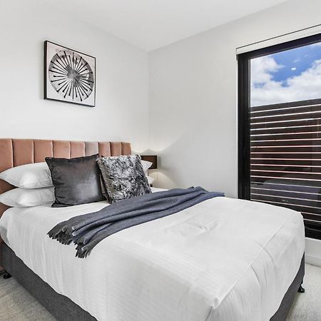 Boutique Apartment In Quiet, Sought-After Suburb Carnegie Екстер'єр фото